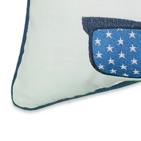 Arlee Home Fashions: Stacked Sunny Throw 
Pillow NWT 2 Available - Picture 2 of 4